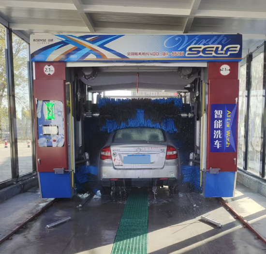 新疆加油站安装日森无人值守洗车机