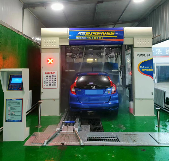 山西加油站安装日森全自动电脑洗车机